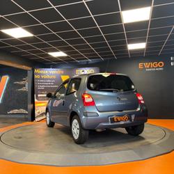 Renault Twingo 2 1.2 75 AUTHENTIQUE/DISTRIBUTION NEUVE & ENTRETIEN OK/ FAIBLE KM/ 3&egrave;me MAIN Nantes