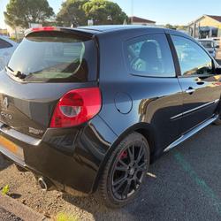 Renault Clio 3 2.0 200 RS Castres