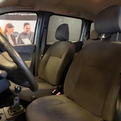 Dacia Lodgy 1.5 DCI 105 CELEBRATION// 7 PLACES // BLUETOOTH // RADAR DE RECUL // R&Eacute;GULATEUR DE VITESSE occasion - Nantes - photo 3/49