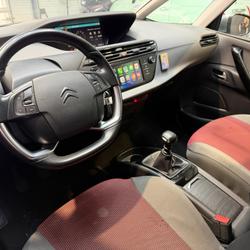 Citroen C4 Spacetourer 1.5 BLUEHDI 130 FEEL - DISTRIBUTION NEUVE - CARPLAY - ATTELAGE - 7 Places Auray