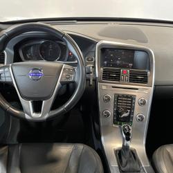 Volvo XC60 2.0 D4 190CH SIGNATURE EDITION GEARTRONIC BVA / TOIT OUVRANT occasion - Le Mans - photo 3/50