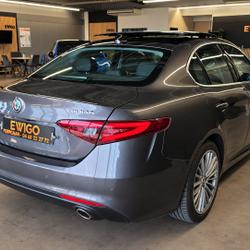 Alfa Romeo Giulia 2.2 JTDM 190 LUSSO BVA / HK / R&eacute;gulateur adaptatif / Toit ouvrant / full cuir occasion - Perpignan - photo 2/42