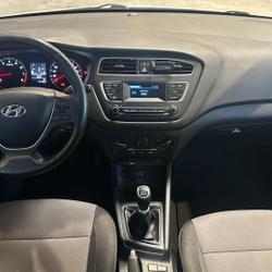 Hyundai i20 1.2 MPI 75ch ESSENCE INITIA occasion - Bruz - photo 3/37