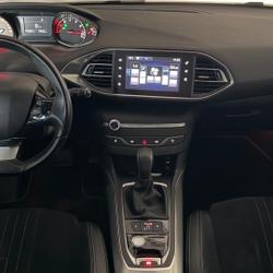 Peugeot 308 II Phase 1 GENERATION-II 1.2 PURETECH 130ch Allure BVA6 - Courroie OK - Attelage - Entretien Suivi occasion - Grisolles - photo 3/41