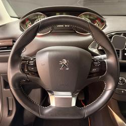 Peugeot 308 II Phase 1 GENERATION-II 1.2 PURETECH 130 ALLURE START-STOP - DISTRIBUTION NEUVE - BATTERIE NEUVE - BLUETOOTH occasion - Sarzeau - photo 3/49