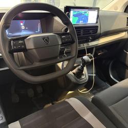 Peugeot EXPERT VU AMENAGEMENT - 1.5 BLUEHDi 120 L2 PACK ASPHALT - CARPLAY occasion - Auray - photo 3/40