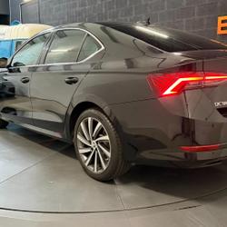Skoda Octavia 2.0 TDI 150ch GREENTEC STYLE 4X2 BVA - CARPLAY - ENTRETIEN CONSTRUCTEUR occasion - Pornichet - photo 2/50