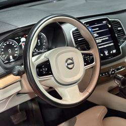 Volvo XC90 2.0 D5 235 CH INSCRIPTION AWD GEARTRONIC / SUIVI / COURROIE OK / CARPLAY / CAMERA / 7 PLACES occasion - Quimper - photo 3/37