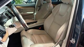 Volvo XC90  - photo 3