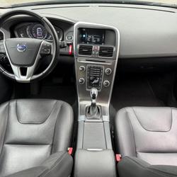 Volvo XC60 2.0 D3 150 MOMENTUM GEARTRONIC BVA INT CUIR / SUIVI occasion - Redon - photo 3/34