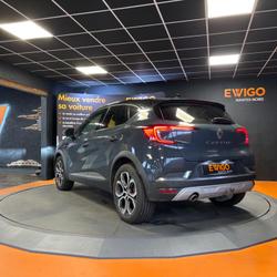 Renault Captur 1.3 TCE MICRO-HYBRID 140 HYBRID INTENS BVA/ 2EME MAIN / ENTRETIEN /CARPLAY / FULL LED occasion - Nantes - photo 2/50
