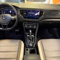 Volkswagen T-Roc 2.0 TDI 150 CARAT EXCLUSIVE 4MOTION DSG BVA // APPLE CARPLAY // TOIT OUVRANT // REGULATEUR ADAPTATIF occasion - Nantes - photo 3/50