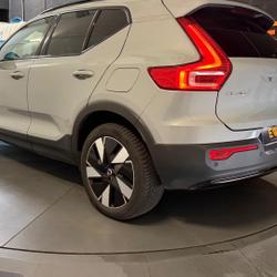 Volvo XC40 ELECTRIC 240ch RECHARGE 112PPM 69KWH ESSENTIAL 2WD BVA - ENTRETIEN CONSTRUCTEUR - SOH 94% occasion - Pornichet - photo 2/50