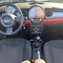 Mini Cabrio 1.6 D 112 ch 4 places COOPER BVM6 / CLIMATISATION / BLUETOOTH occasion - Urrugne - photo 3/50