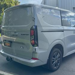 Ford Tourneo Custom FOURGON 320 2.0 ECOBLUE 150ch COURT LIMITED - CARPLAY - CABINE ALLONG&Eacute;E - ATTELAGE - 5 PLACES occasion - Pornichet - photo 2/48