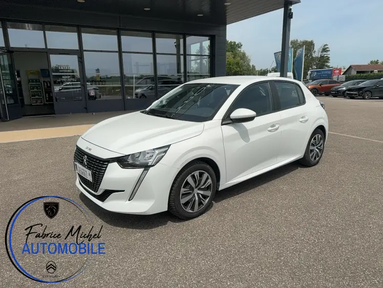 Peugeot 208  - Puretech - 11 900 €