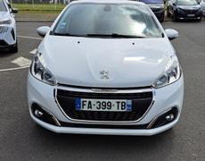 Peugeot 208 Machecoul-Saint-Même