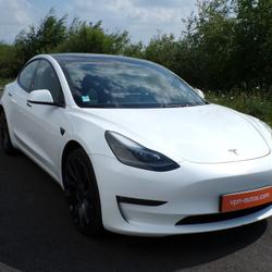 Tesla Model 3 Performance AWD Romagn&eacute;