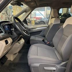 Volkswagen Multivan T7 - Life - 1.4 eHybrid 218 - Cam&eacute;ra - Toit pano - Attelage !!! Franqueville-Saint-Pierre