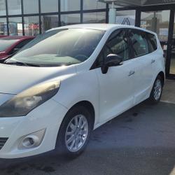 Renault Grand Scenic 3 dCi 130 FAP eco2 Exception Energy 7 pl 2011 Sainte-Luce-sur-Loire
