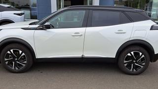 Peugeot e-2008  - Allure - photo 3