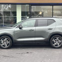 Volvo XC40 B3 163 ch DCT7 Plus occasion - Saint-Ouen-l'Aum&ocirc;ne - photo 3/40