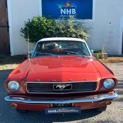 Ford Mustang CONVERTIBLE V8 occasion - Pont-Saint-Martin - photo 2/13