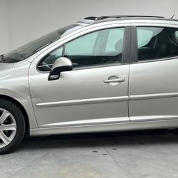 Peugeot 207 1.6 HDi 16V 90ch BLUE LION Premium Pack F&eacute;rin