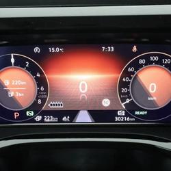 Volkswagen Multivan LONG T7 - 1.4 eHybride 218 ch - Pack vis-&agrave;-vis - ACC - DCC - Attelage... Franqueville-Saint-Pierre