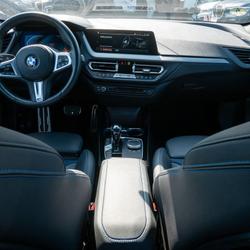 BMW Serie 1 120i Pack M + Toit pano + Affichage t&ecirc;te haute + Attelage ... 31287 kms Franqueville-Saint-Pierre