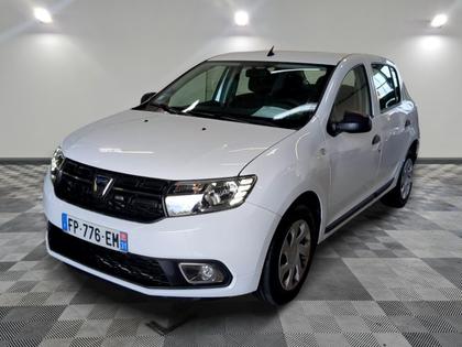 Dacia Sandero - SCe 75 Essentiel - 9 990 €