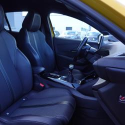 Peugeot 208 BLUEHDi 100 BVM6 GT LINE+ROUE DE SECOURS/1&Egrave;RE MAIN/GARANTIE 12 MOIS Connerr&eacute;