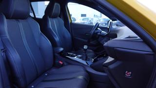 Peugeot 208  - Gt - photo 2