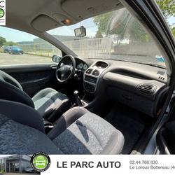 Peugeot 206 1.6i 16V Quiksilver Le Loroux-Bottereau