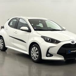 Toyota Yaris 116h Dynamic Business 5p + Stage Hybrid Academy MY21 Rez&eacute;