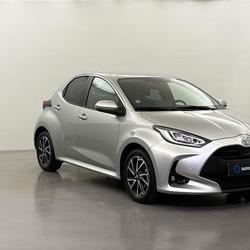 Toyota Yaris 70 VVT-i Dynamic 5p MY22 Rez&eacute;