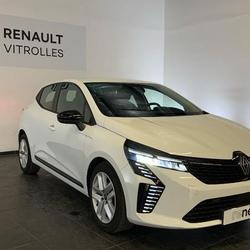 Renault Clio 5 1.0 TCe 90ch Evolution - 24 Rez&eacute;