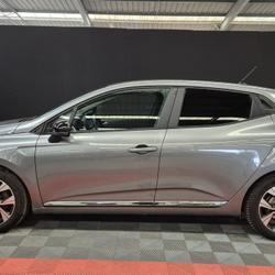 Renault Clio 5 Evolution E-Tech full hybrid 145 Servon