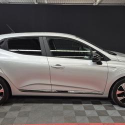 Renault Clio 5 Evolution E-Tech full hybrid 145 Servon