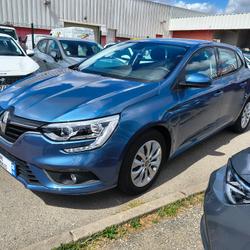 Renault Megane 4 TCe 115 FAP Zen Saint-Herblain