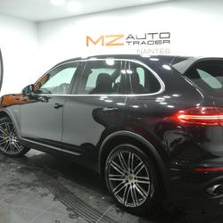 Porsche Cayenne 3.0 V6 416 ch S E-Hybrid Tiptronic A La Haie-Fouassi&egrave;re