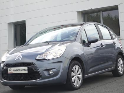 Citroen C3 - VTi 95 CONFORT + ATTELAGE/ 1ÈRE MAIN/ GARANTIE 12 MOIS/MOTEUR A CHAINE - 7 490 €