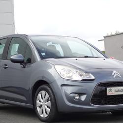 Citroen C3 VTi 95 CONFORT + ATTELAGE/ 1&Egrave;RE MAIN/ GARANTIE 12 MOIS/MOTEUR A CHAINE Connerr&eacute;