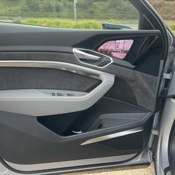 Audi e-tron Sportback I 50 Quattro 313 S line - Automatique Boissy-Saint-L&eacute;ger