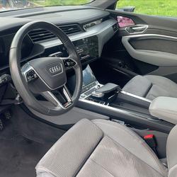 Audi e-tron Sportback I 50 Quattro 313 S line - Automatique Boissy-Saint-L&eacute;ger