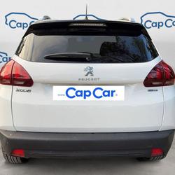 Peugeot 2008 1.2 PureTech 110 Style Orange