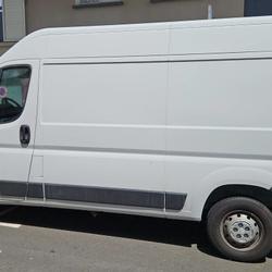 Citroen Jumper VU 2.2 BlueHDi 120 Premium Saint-Denis