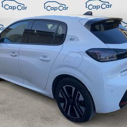 Peugeot e-208 136 50 kWh Business Cazats