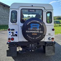 Land Rover Defender 2.2 TD4 122 90 E Station Wagon Voiron