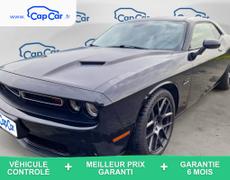 Dodge Challenger Saint-Aubin-de-Terregatte